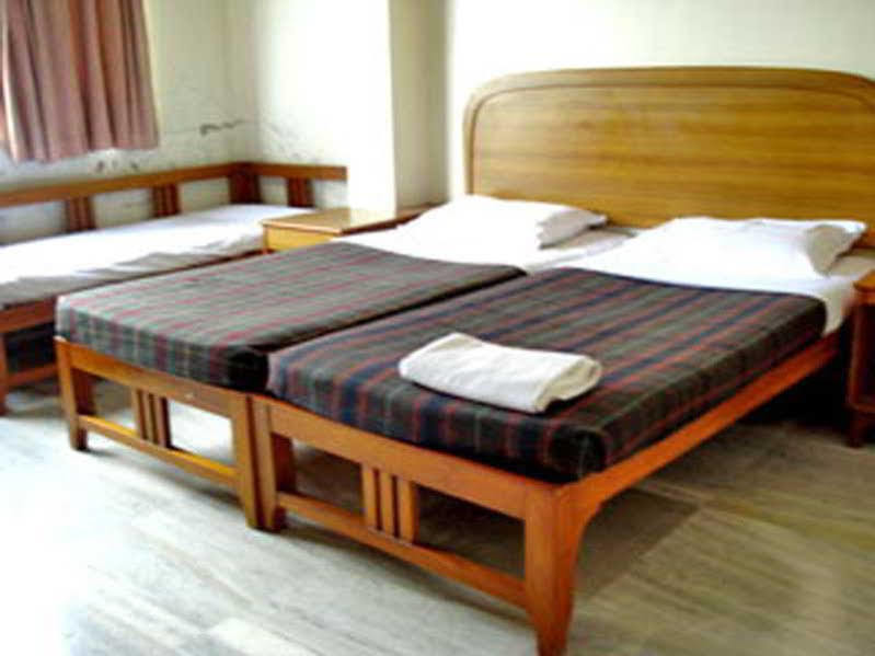 Hotel Meru Púna Exteriér fotografie